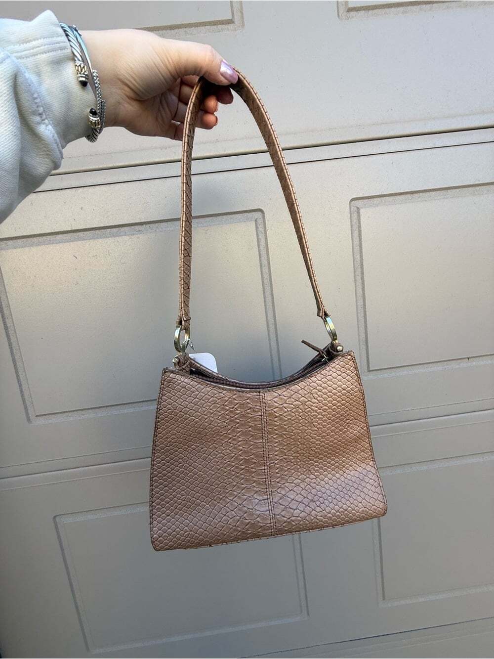 Liz Claiborne Small Textured Shoulder Bag